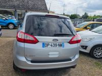 Ford Grand C-MAX 1.6 TDCI 115 FAP Edition 7 Place distribution Neuf très bon état - <small></small> 7.500 € <small>TTC</small> - #2