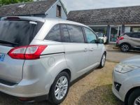 Ford Grand C-MAX 1.6 TDCI 115 FAP Edition 7 Place distribution Neuf très bon état - <small></small> 7.500 € <small>TTC</small> - #8