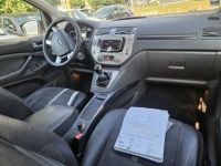 Ford Kuga 2.0 TDCi 136 DPF 4x2 Titanium - <small></small> 7.490 € <small>TTC</small> - #8