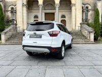 Ford Kuga 2.0 TDCi 180 AWD Titanium - <small></small> 14.290 € <small>TTC</small> - #7