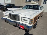 Ford LTD COUNTRY SQUIRE WOODY - <small></small> 21.000 € <small>TTC</small> - #16