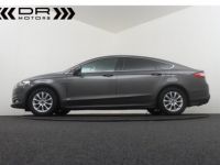 Ford Mondeo BERLINE 1.0 ECOBOOST TREND STYLE - NAVI MIRROR LINK - <small></small> 14.995 € <small>TTC</small> - #8