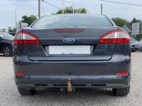 Ford Mondeo III 1.8 TDCi 125ch Ghia 5p - <small></small> 4.990 € <small>TTC</small> - #4