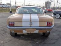 Ford Mustang , Gold - <small></small> 45.800 € <small>TTC</small> - #4
