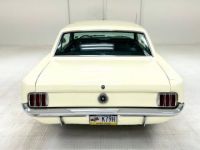 Ford Mustang - <small></small> 26.100 € <small>TTC</small> - #4