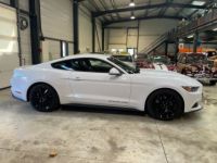 Ford Mustang 2.3 ECOBOOST 2.3 ECOBOOST COUPE BVM - <small></small> 42.000 € <small>TTC</small> - #13