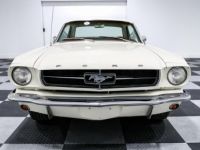 Ford Mustang 289 V8 - <small></small> 35.200 € <small>TTC</small> - #4