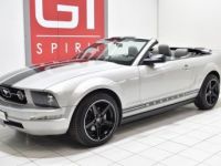 Ford Mustang 4.0 Cabriolet - <small></small> 19.900 € <small>TTC</small> - #1
