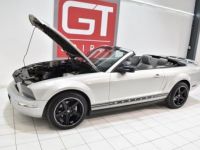 Ford Mustang 4.0 Cabriolet - <small></small> 19.900 € <small>TTC</small> - #40