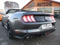 Ford Mustang 5.0 gt cabriolet phase 2 échappement inox visible et disponible sur notre parc 51900 € - <small></small> 51.900 € <small>TTC</small> - #14