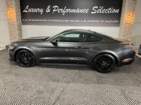 Ford Mustang 5.0 V8 421ch BVA FASTBACK - SUIVI COMPLET - PAS DE MALUS - EXCELLENT ETAT - <small></small> 45.990 € <small>TTC</small> - #2