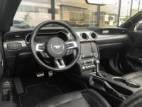 Ford Mustang Cabrio 2.3 EcoBoost SportExhaust EU - <small></small> 39.900 € <small>TTC</small> - #11