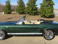 Ford Mustang cabriolet - <small></small> 44.900 € <small>TTC</small> - #1