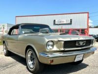 Ford Mustang CABRIOLET 1966 - <small></small> 29.200 € <small>TTC</small> - #1