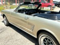 Ford Mustang CABRIOLET 1966 - <small></small> 29.200 € <small>TTC</small> - #4