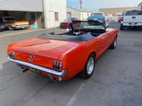 Ford Mustang CABRIOLET 289 CI V8 POPY RED 1965 - <small></small> 49.900 € <small>TTC</small> - #2