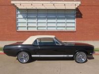 Ford Mustang cabriolet v8 - <small></small> 44.900 € <small>TTC</small> - #2