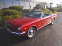 Ford Mustang CONVERTIBLE 1966 V8 4,7L - <small></small> 54.900 € <small>TTC</small> - #1