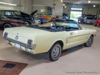 Ford Mustang Convertible CABRIOLET 1966 - <small></small> 50.900 € <small>TTC</small> - #4