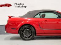 Ford Mustang Convertible V8 BVA CABRIOLET V8 ROUGE BORDEAUX - BVA - CAMERA - ECHAPPEMENT INOX - COLLECTEUR - ARBRES A CAMES - KIT GROS FREINS BREMBO - - <small></small> 29.990 € <small>TTC</small> - #41