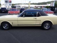 Ford Mustang COUPE JAUNE TOIT VINYLE CODE A GT - <small></small> 40.500 € <small>TTC</small> - #3