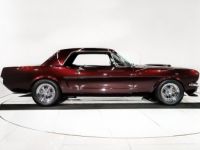 Ford Mustang Coupé V8 restaurée - <small></small> 61.500 € <small>TTC</small> - #2