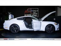 Ford Mustang Fastback 2.3 EcoBoost - 317 FASTBACK COUPE - <small></small> 29.990 € <small>TTC</small> - #12