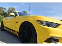 Ford Mustang Fastback 5.0 V8 Ti-VCT - 421 - BVA  FASTBACK 2015 COUPE GT PHASE 1 - <small></small> 41.990 € <small>TTC</small> - #22