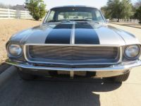 Ford Mustang V8 - <small></small> 27.900 € <small>TTC</small> - #1