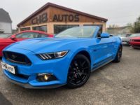 Ford Mustang V8 5.0 GT CABRIOLET 1ERE MAIN GRABBER BLUE PACK PREMIUM 8680 KMS * DISPONIBLE ET VISIBLE SUR NOTRE PARC* 48900eur - <small></small> 48.900 € <small>TTC</small> - #5