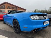 Ford Mustang V8 5.0 GT CABRIOLET 1ERE MAIN GRABBER BLUE PACK PREMIUM 8680 KMS * DISPONIBLE ET VISIBLE SUR NOTRE PARC* 48900eur - <small></small> 48.900 € <small>TTC</small> - #25