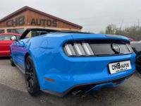 Ford Mustang V8 5.0 GT CABRIOLET 1ERE MAIN GRABBER BLUE PACK PREMIUM 8680 KMS * DISPONIBLE ET VISIBLE SUR NOTRE PARC* 48900eur - <small></small> 48.900 € <small>TTC</small> - #26