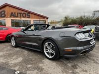 Ford Mustang v8 5.0 gt cabriolet boite automatique 1ere main *visible et disponible sur notre parc* suspension magneride systeme audio bang&olufsen 17260 kms 5 - <small></small> 54.900 € <small>TTC</small> - #22