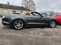 Ford Mustang v8 5.0 gt cabriolet boite automatique 1ere main *visible et disponible sur notre parc* suspension magneride systeme audio bang&olufsen 17260 kms 5 - <small></small> 54.900 € <small>TTC</small> - #25