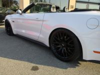 Ford Mustang V8 5.0 GT Cabriolet phase 2 Pack Premium Boîte Mécanique Jantes noir 46900€ - <small></small> 45.500 € <small>TTC</small> - #25