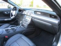 Ford Mustang v8 5.0 gt cabriolet *dispo et visible sur notre parc* boite auto pack premium 49900€ - <small></small> 49.900 € <small>TTC</small> - #10