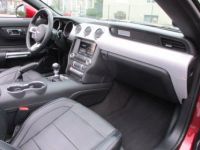 Ford Mustang V8 5.0 GT cabriolet *dispo et visible sur notre parc* boite méca pack premium 41900 € - <small></small> 41.900 € <small>TTC</small> - #3