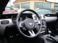 Ford Mustang V8 5.0 GT cabriolet *dispo et visible sur notre parc* boite méca pack premium 41900 € - <small></small> 41.900 € <small>TTC</small> - #13