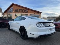 Ford Mustang V8 5.0 GT FASTBACK PHASE 2 450 CH *DISPO ET VISIBLE SUR NOTRE PARC* JANTES NOIR PACK PREMIUM 31841KMS TOIT NOIR 47900 € - <small></small> 47.900 € <small>TTC</small> - #22