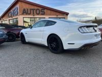 Ford Mustang V8 5.0 GT FASTBACK PHASE 2 450 CH *DISPO ET VISIBLE SUR NOTRE PARC* JANTES NOIR PACK PREMIUM 31841KMS TOIT NOIR 47900 € - <small></small> 47.900 € <small>TTC</small> - #23