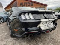 Ford Mustang V8 5.0 GT FASTBACK PHASE 2 450 CH *DISPO ET VISIBLE SUR NOTRE PARC* NOIR JANTES NOIR PACK PREMIUM SUSPENSION MAGNERIDE 38280KMS 48900€ - <small></small> 48.900 € <small>TTC</small> - #20