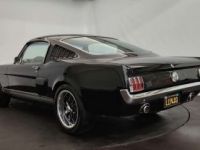 Ford Mustang V8 Fastback - <small></small> 63.500 € <small>TTC</small> - #2
