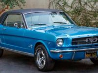 Ford Mustang V8 FULL BLUE - <small></small> 27.500 € <small>TTC</small> - #1