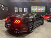 Ford Mustang VI Fastback Mach 1 5.0l V8 460 ch BVA10 *Malus Eco payé* *PPF* 2021 - <small></small> 74.990 € <small>TTC</small> - #4