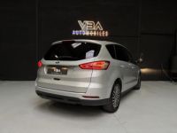 Ford S-MAX (2) 2.0 ECOBLUE 150ch S&S Titanium - <small></small> 20.990 € <small>TTC</small> - #26