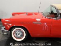 Ford Thunderbird - <small></small> 37.100 € <small>TTC</small> - #22