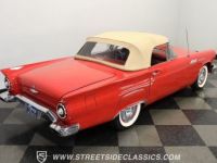 Ford Thunderbird - <small></small> 37.100 € <small>TTC</small> - #25