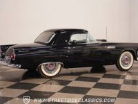 Ford Thunderbird - <small></small> 45.400 € <small>TTC</small> - #17