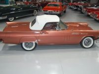 Ford Thunderbird E-Code Convertible  - <small></small> 121.800 € <small>TTC</small> - #40