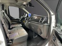 Ford Tourneo Custom 320 L2H1 2.0 185 BVA Titanium EQUIPE TPMR - <small></small> 38.990 € <small>TTC</small> - #9